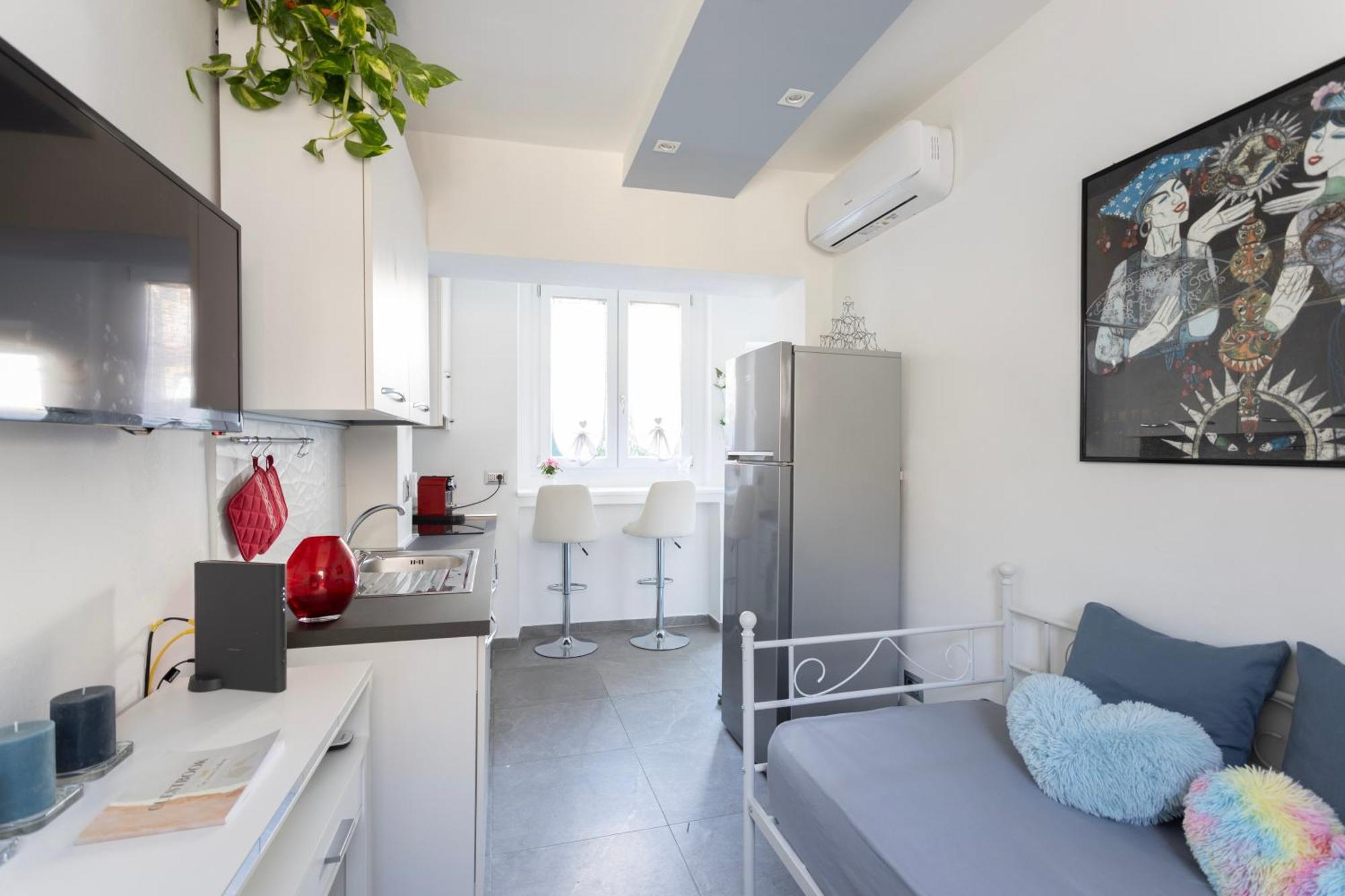 Romantic House Apartment